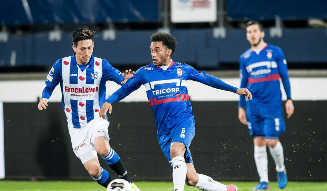 抢占网前控 抢占网前控