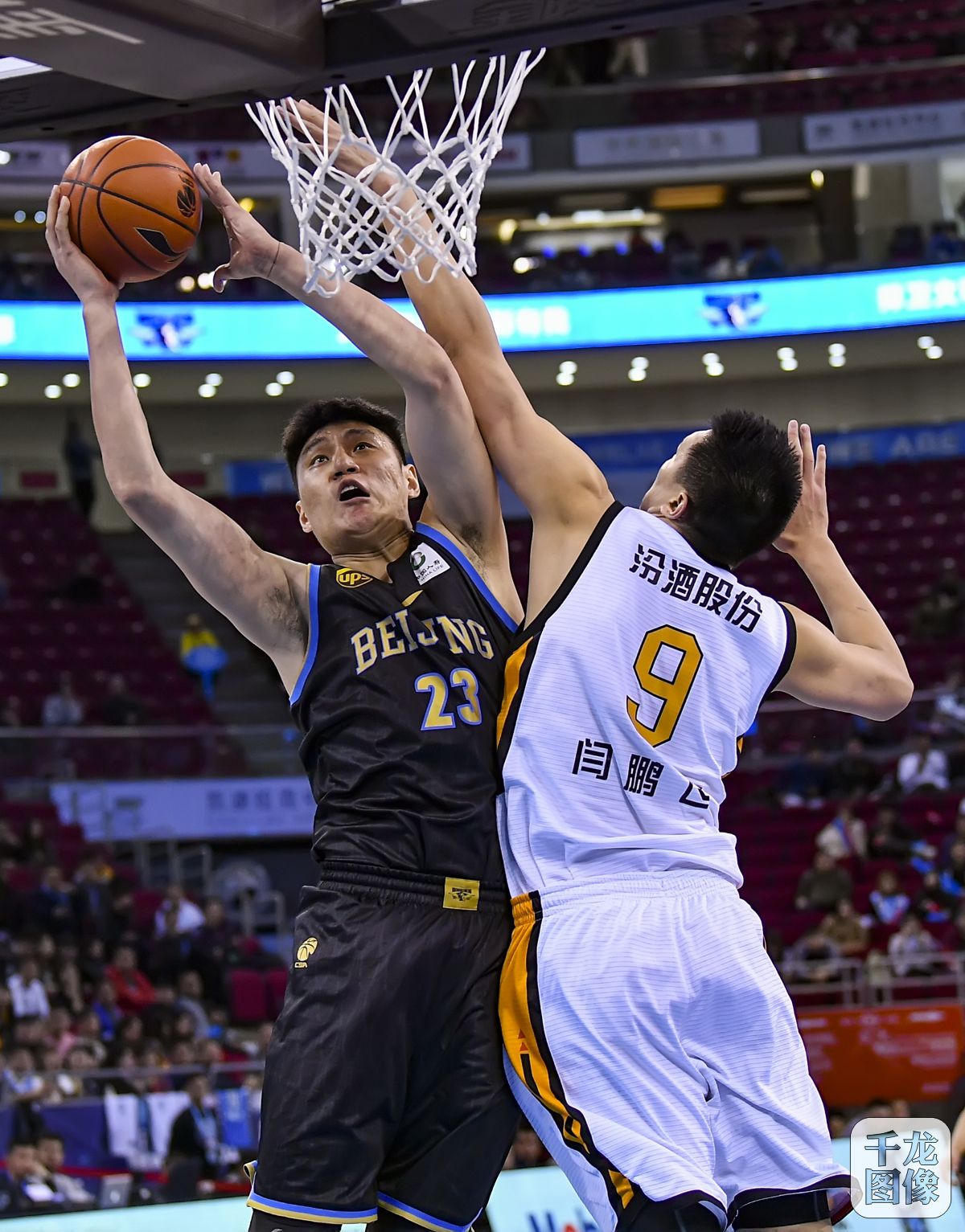 迫使特鲁姆 迫使特鲁姆