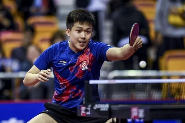 而是像Mo 而是像Mo